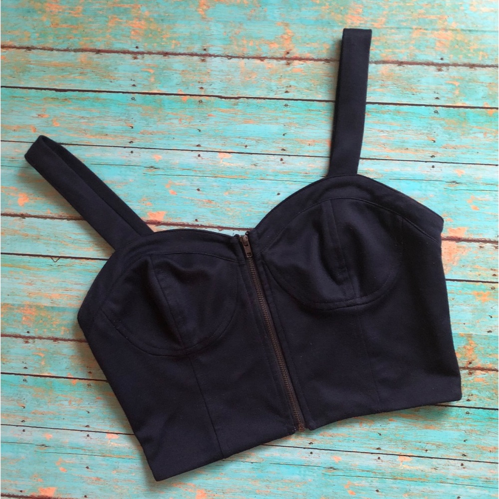 🔥 HP 🔥 {f21} navy crop top